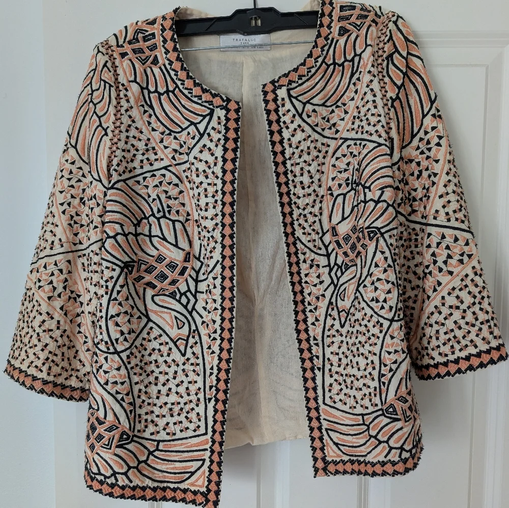 Zara Trafaluc Embroidered Jacket In Peach Cream and Black, Size M - Picture 4 of 8